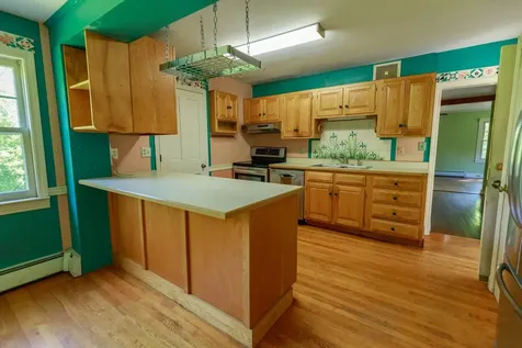 123 S Lincoln Street Keene NH 03431