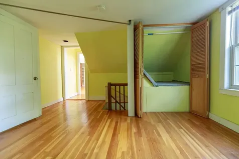 123 S Lincoln Street Keene NH 03431