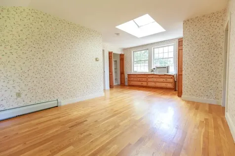 123 S Lincoln Street Keene NH 03431