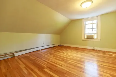 123 S Lincoln Street Keene NH 03431