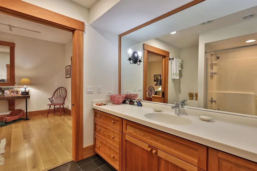 476 Salt Ash Road Plymouth VT 05056