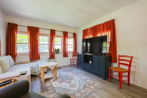 9 Sargent Place Gilford NH 03249