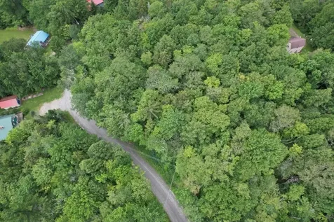 00 Susan Lynn Lane Wardsboro VT 05355