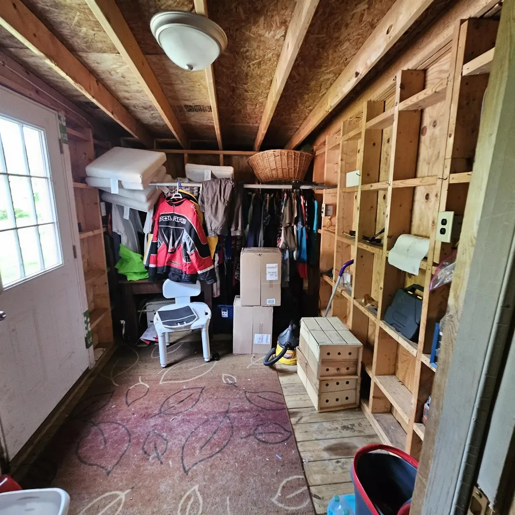 97 Crosier Lane Lyndon VT 05851