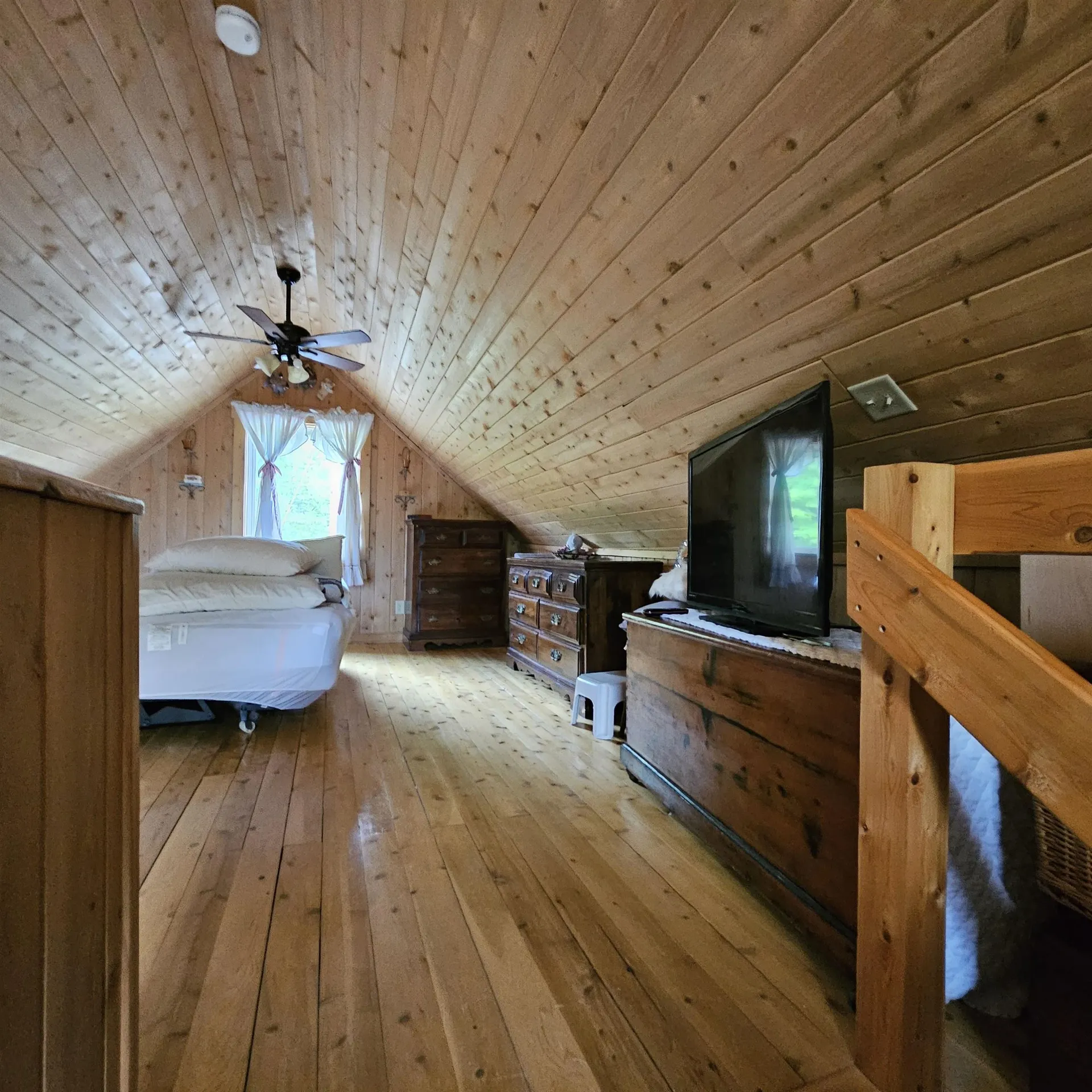 97 Crosier Lane Lyndon VT 05851