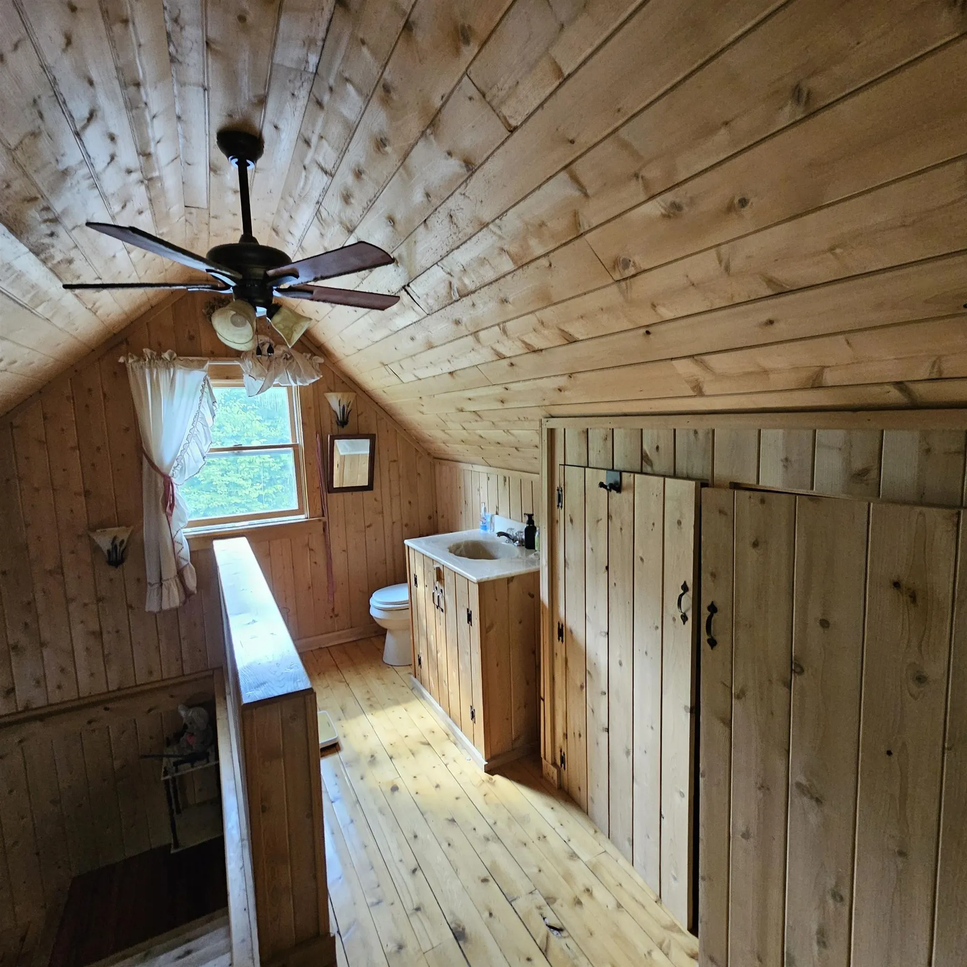 97 Crosier Lane Lyndon VT 05851