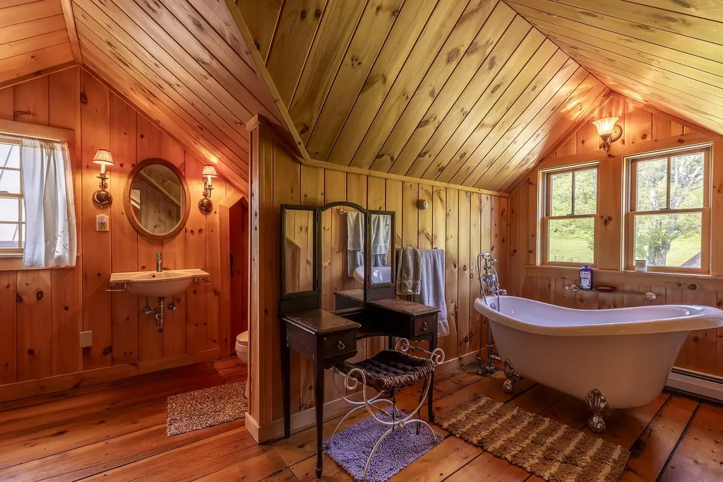 2941 Twenty Mile Stream Road Cavendish VT 05142