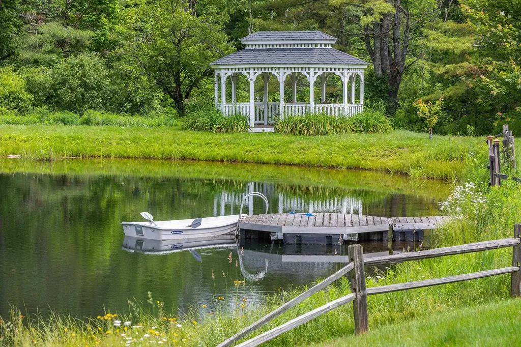 2941 Twenty Mile Stream Road Cavendish VT 05142