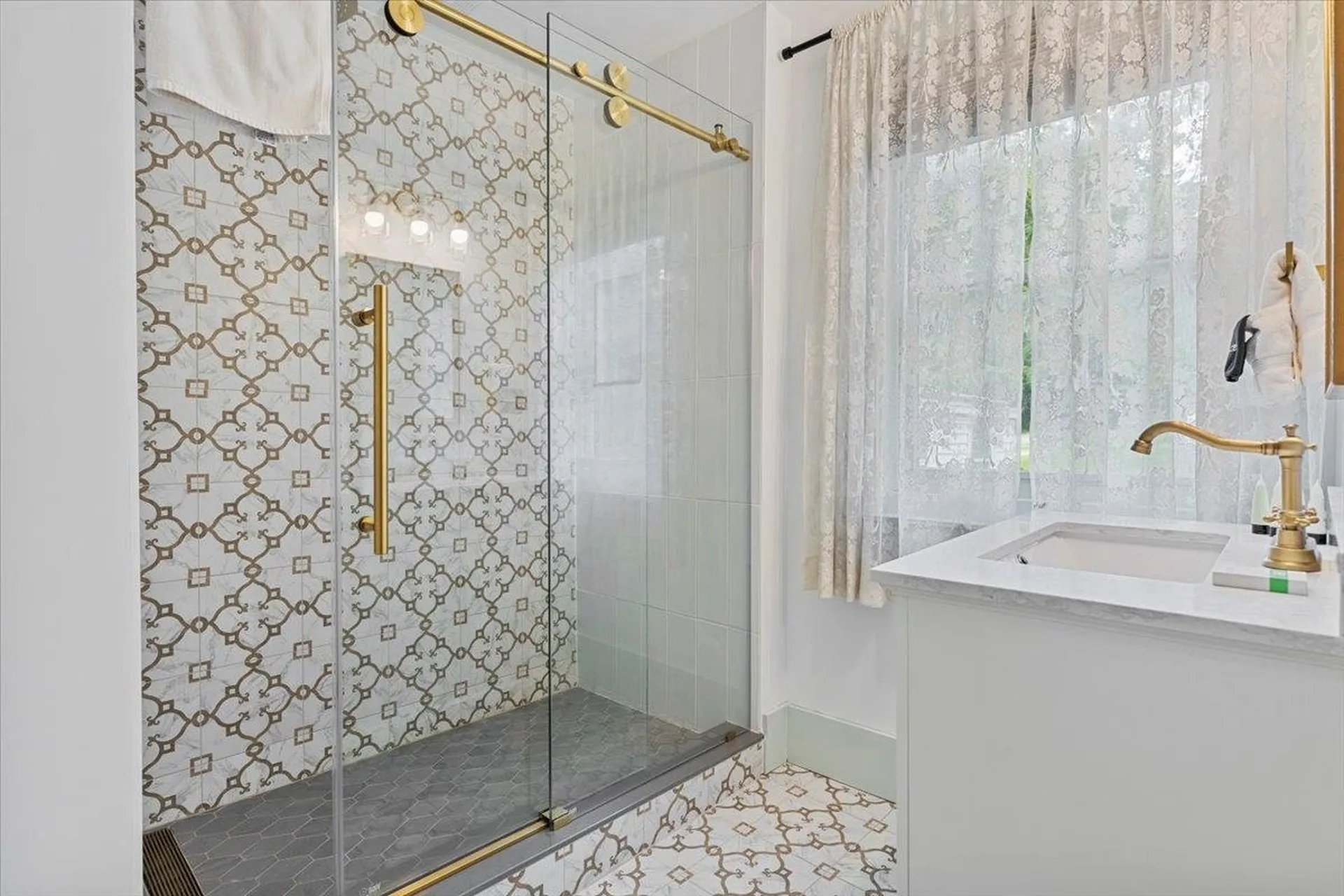 3888-3904 Vt Route 7a Arlington VT 05250