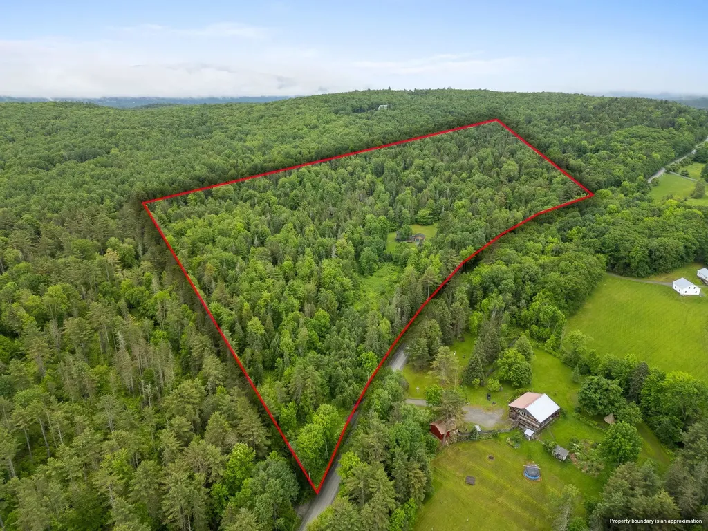 3282 Wallace Hill Road Newbury VT 05081