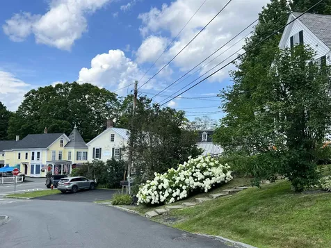 2 High Street Woodstock VT 05091