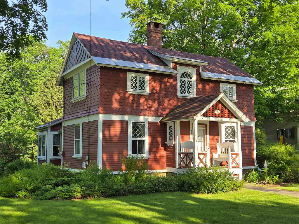 49 Tyler Street Brattleboro VT 05301