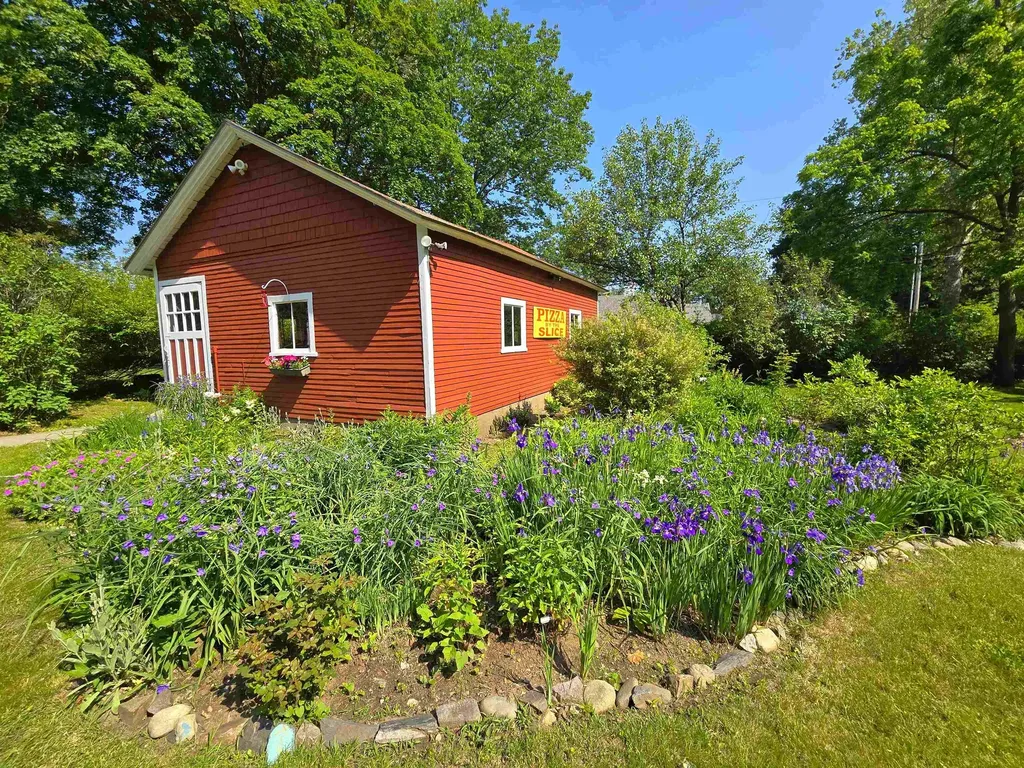49 Tyler Street Brattleboro VT 05301