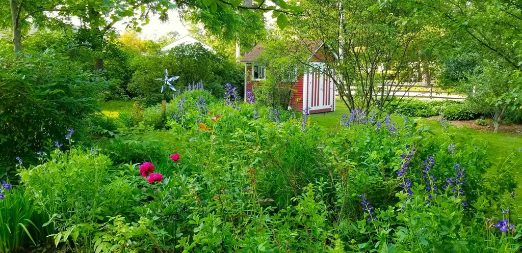 49 Tyler Street Brattleboro VT 05301