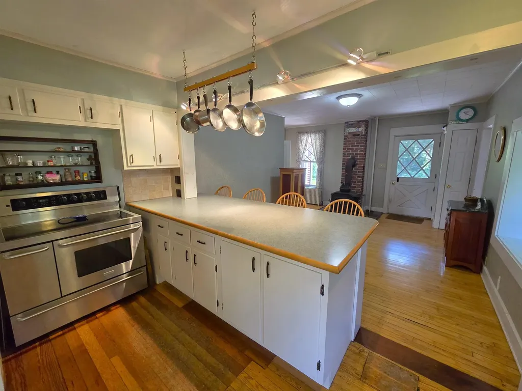 49 Tyler Street Brattleboro VT 05301