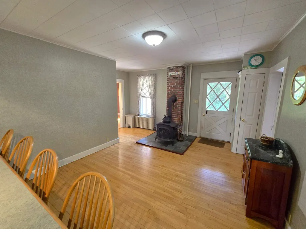 49 Tyler Street Brattleboro VT 05301