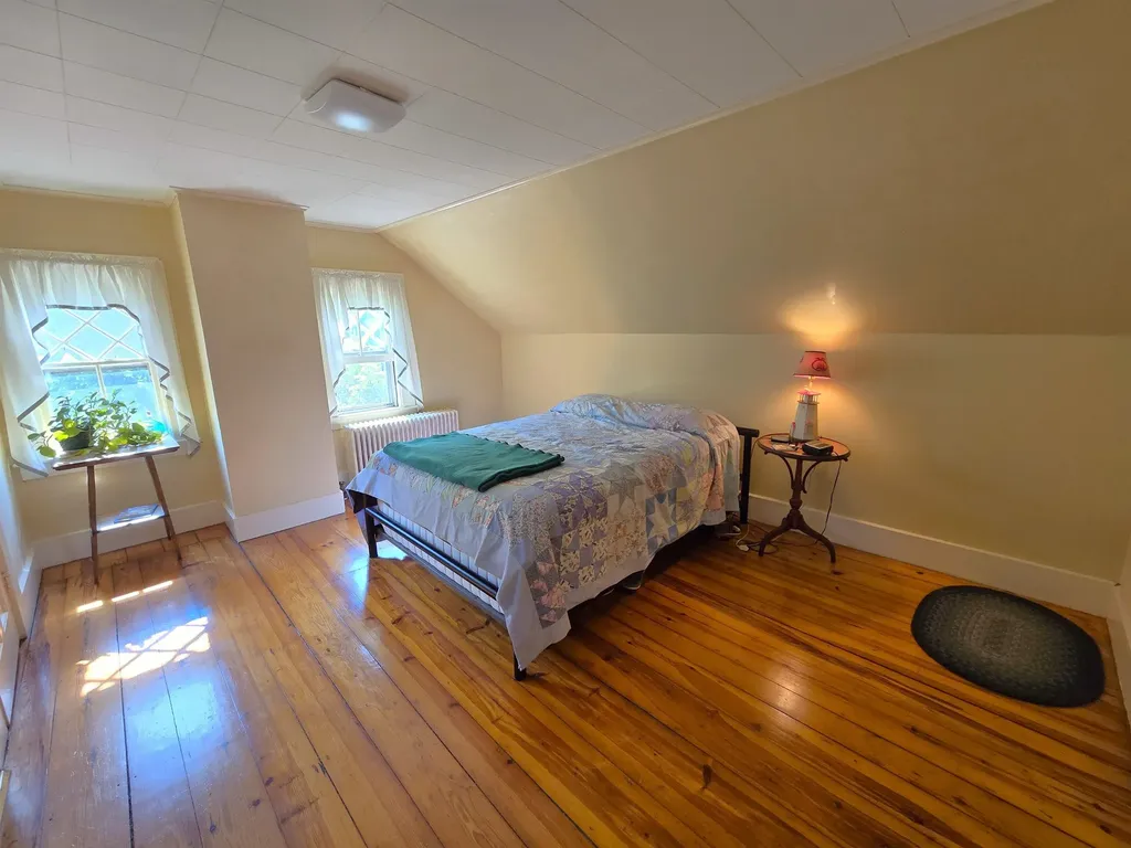 49 Tyler Street Brattleboro VT 05301