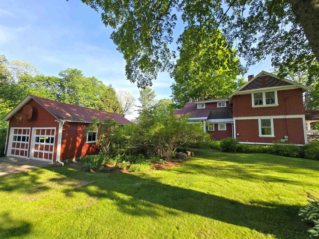 49 Tyler Street Brattleboro VT 05301