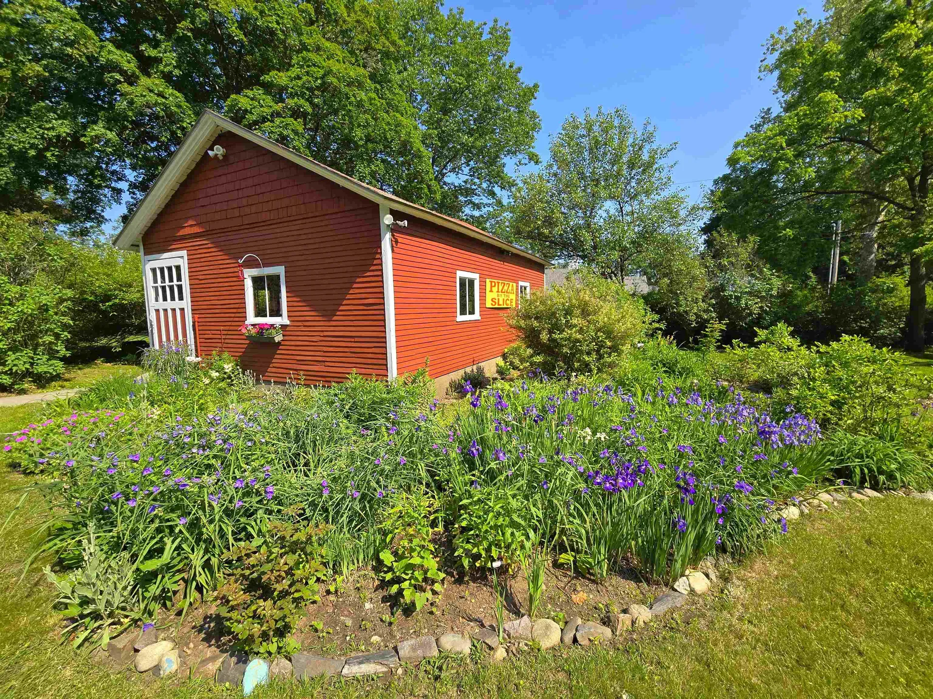 49 Tyler Street Brattleboro VT 05301