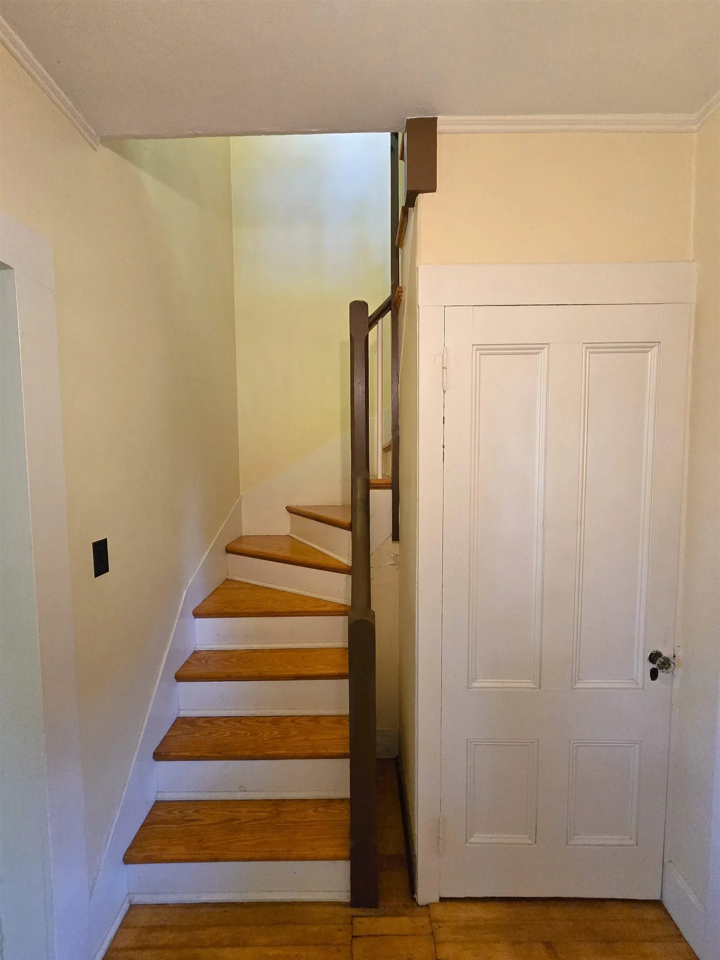 49 Tyler Street Brattleboro VT 05301