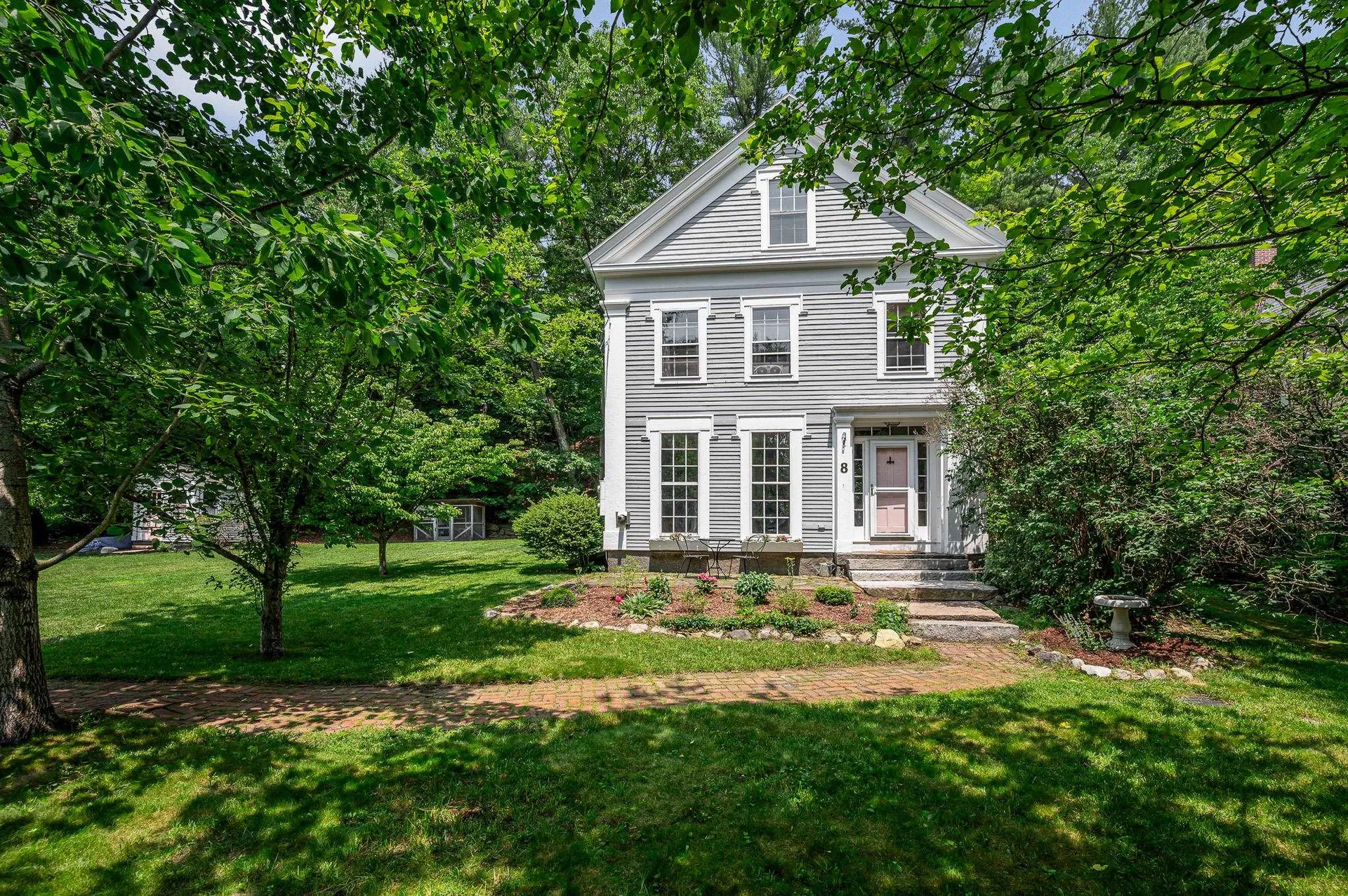 8 Main Street Brookline NH 03033