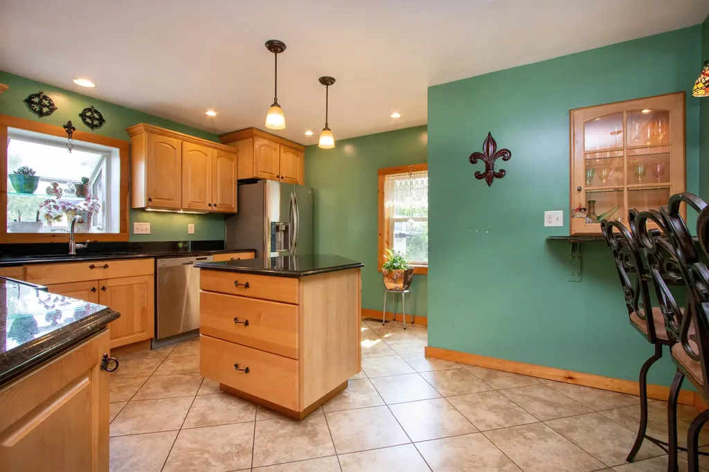 245 Tremont Street St. Johnsbury VT 05819