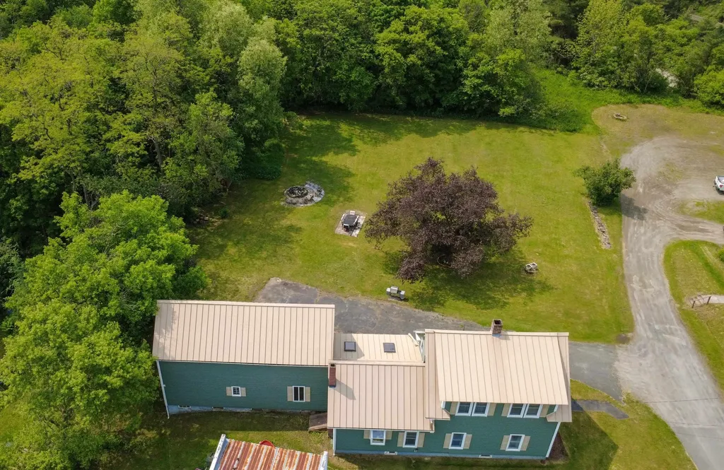 245 Tremont Street St. Johnsbury VT 05819