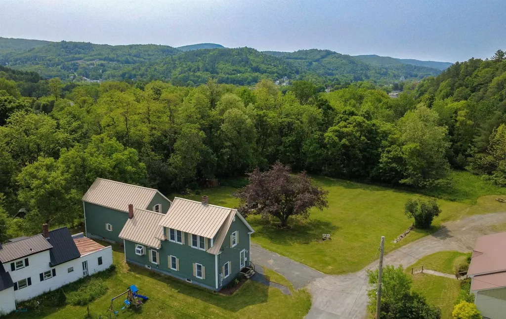 245 Tremont Street St. Johnsbury VT 05819