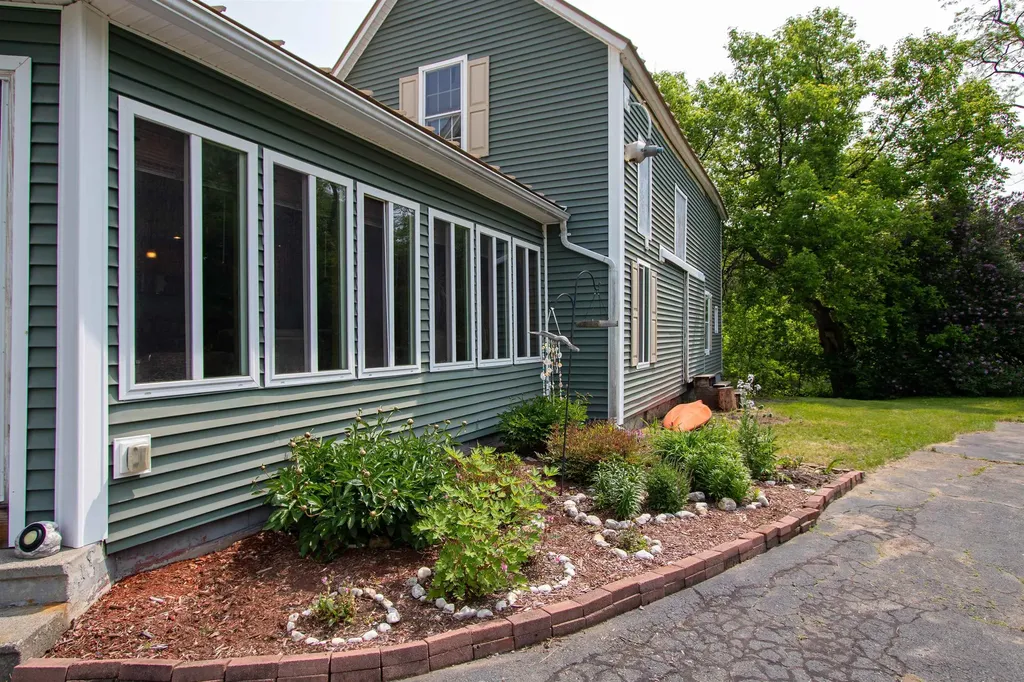 245 Tremont Street St. Johnsbury VT 05819