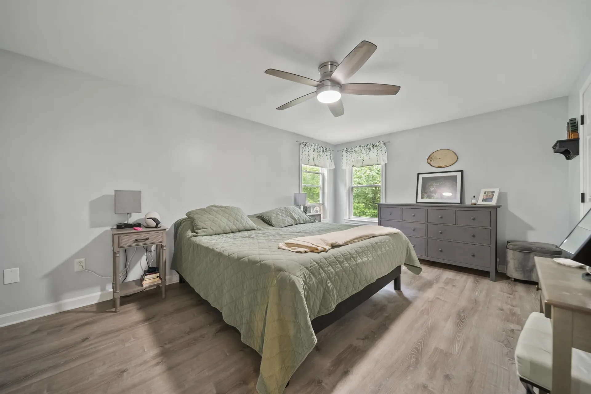 80 Overledge Drive Extension Derry NH 03038