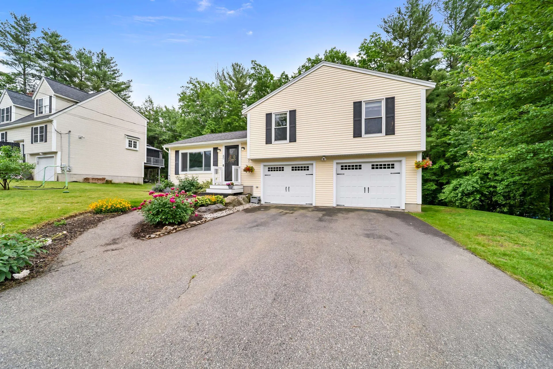 80 Overledge Drive Extension Derry NH 03038