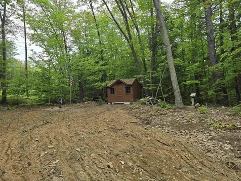 693 Hill Road Franklin NH 03235