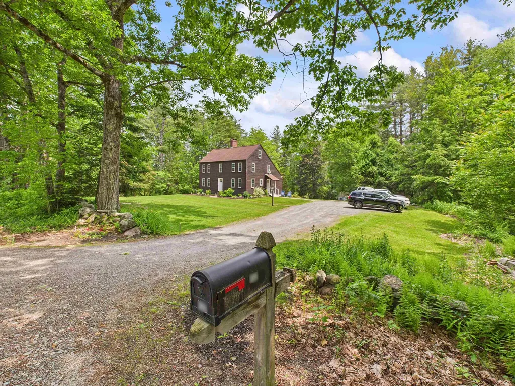 137 Gage Hill Road Hopkinton NH 03229