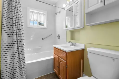 21 Vine Street Keene NH 03431