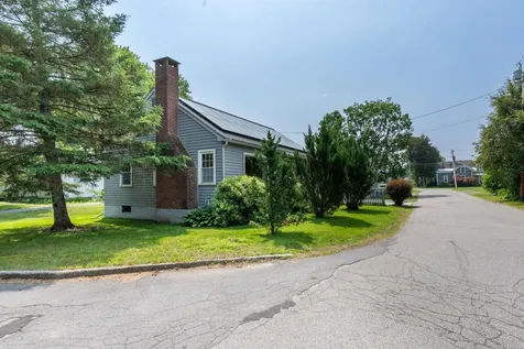 21 Vine Street Keene NH 03431