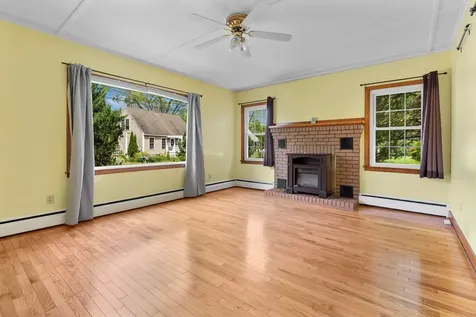 21 Vine Street Keene NH 03431