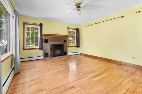 21 Vine Street Keene NH 03431