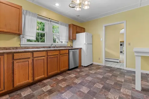 21 Vine Street Keene NH 03431