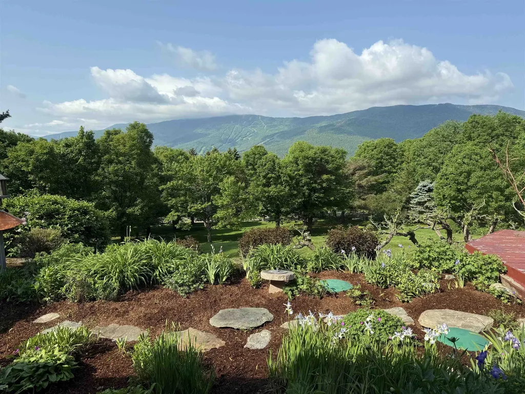 572 Stagecoach Road Fayston VT 05673