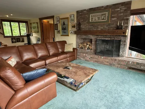 572 Stagecoach Road Fayston VT 05673