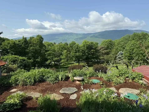 572 Stagecoach Road Fayston VT 05673