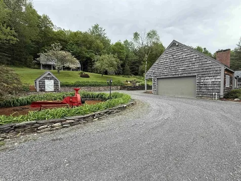 572 Stagecoach Road Fayston VT 05673