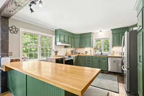 38 Piscataqua Road Dover NH 03820