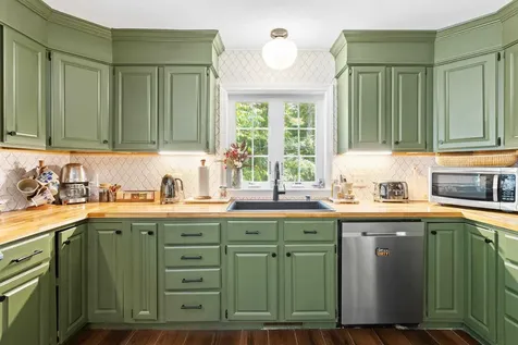 38 Piscataqua Road Dover NH 03820