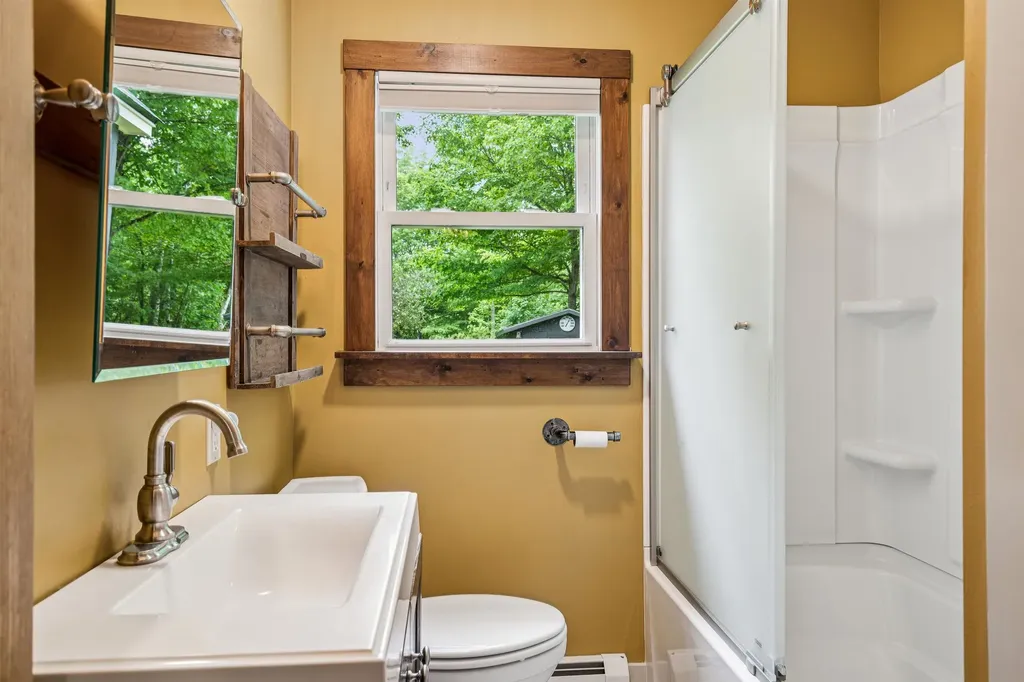 1613 West Woodstock Road Woodstock VT 05091