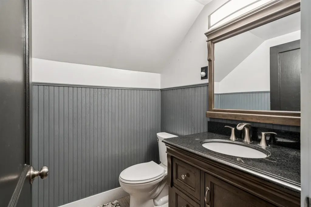 1613 West Woodstock Road Woodstock VT 05091