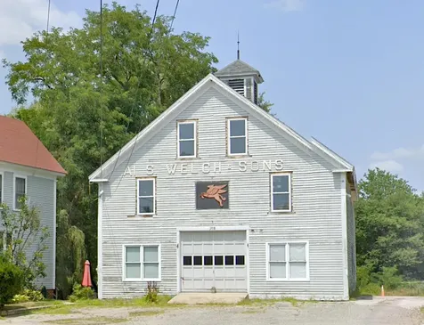 28b Main Street Raymond NH 03077