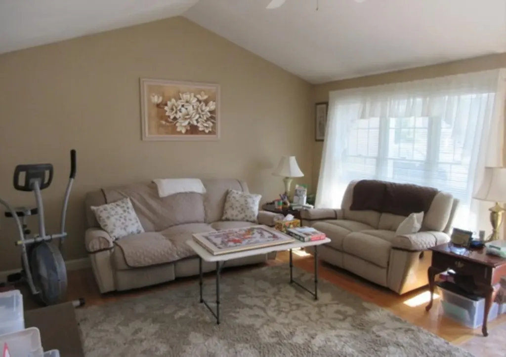 14 Halsey Court Litchfield NH 03052