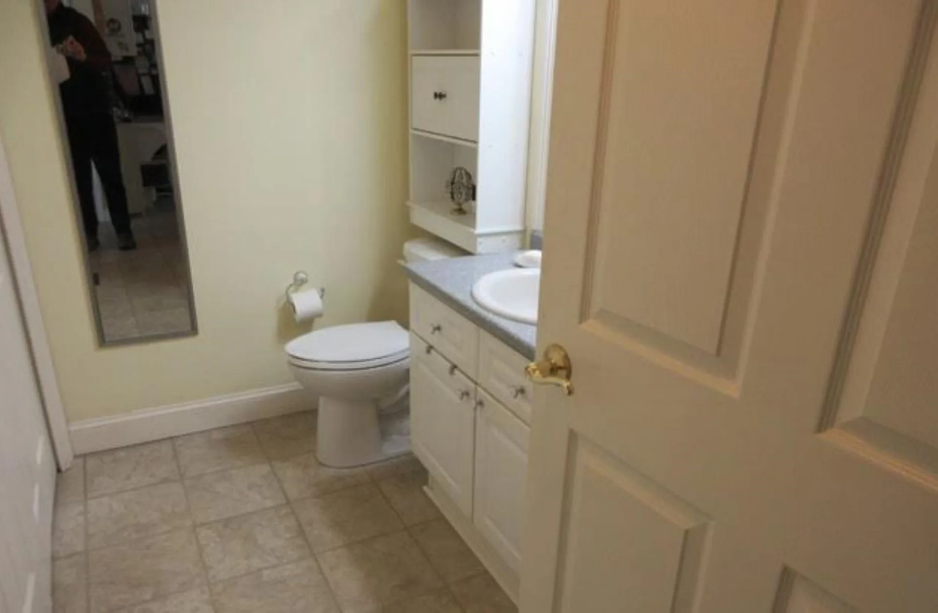 14 Halsey Court Litchfield NH 03052