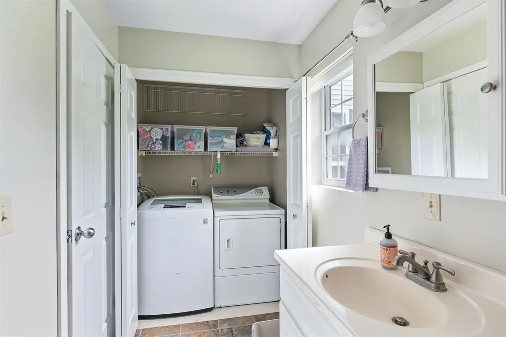 78 Lyman Park Road Hinesburg VT 05461